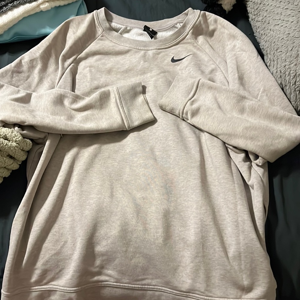 Nike crewneck
